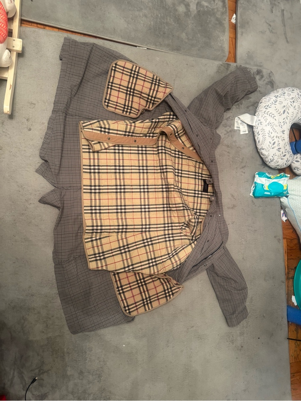 Vintage Burberry Beige Black and Red Classic Check Trench Lining